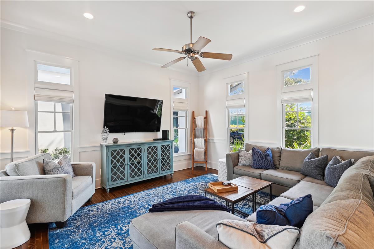 1st Floor Living Spaces