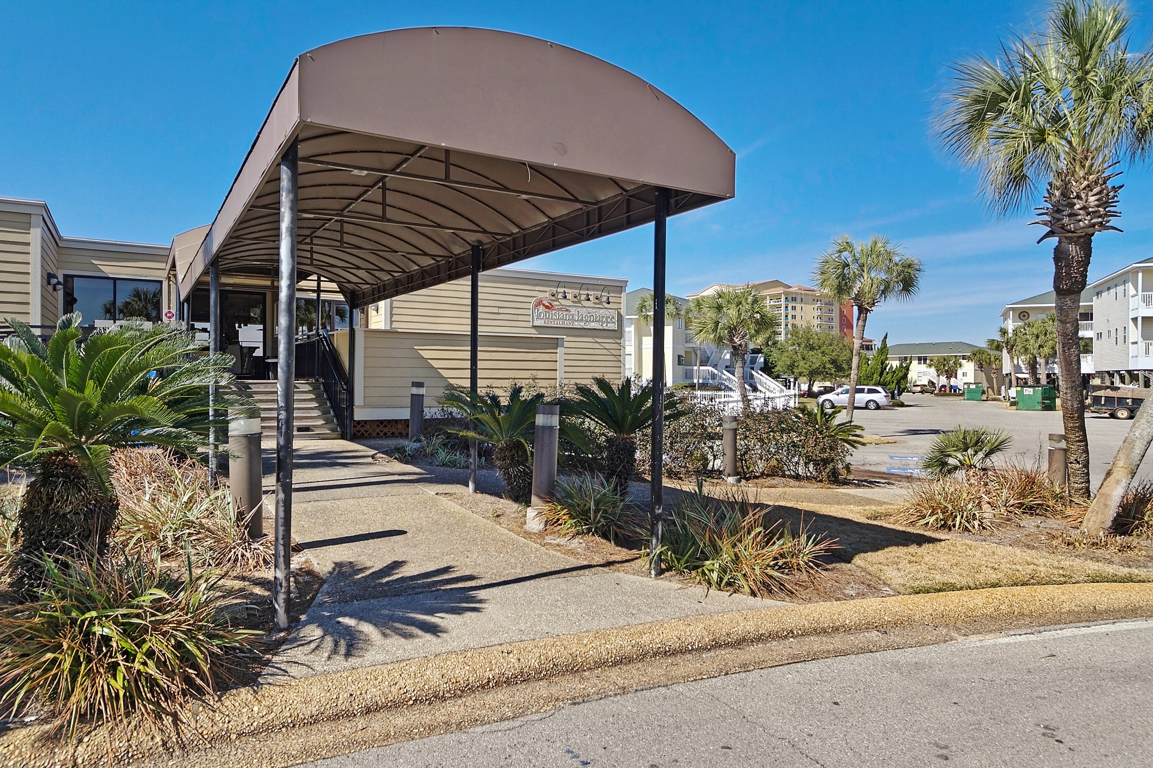 Close to Louisiana Lagniappe 