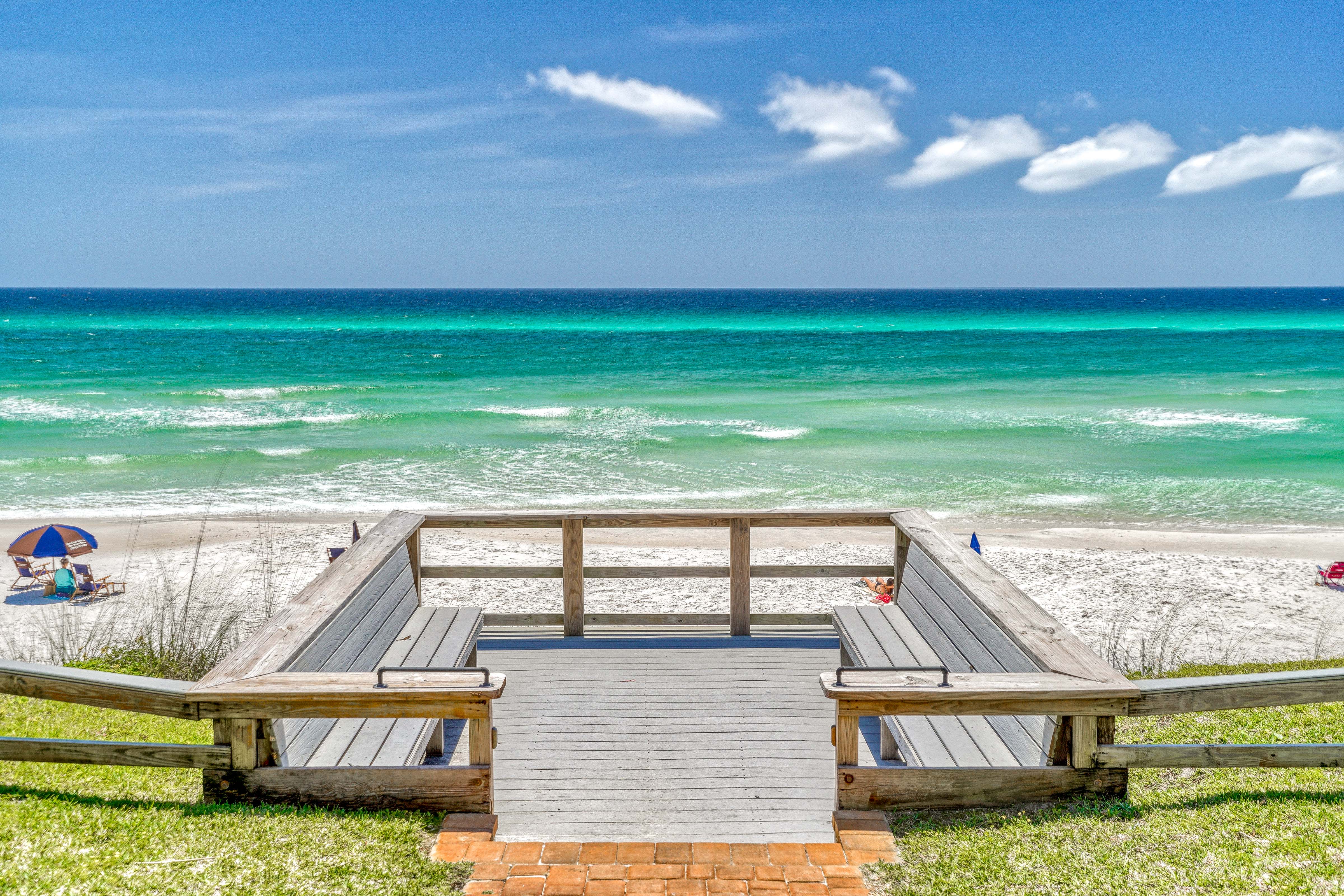 Community Private Gulf Front Deck