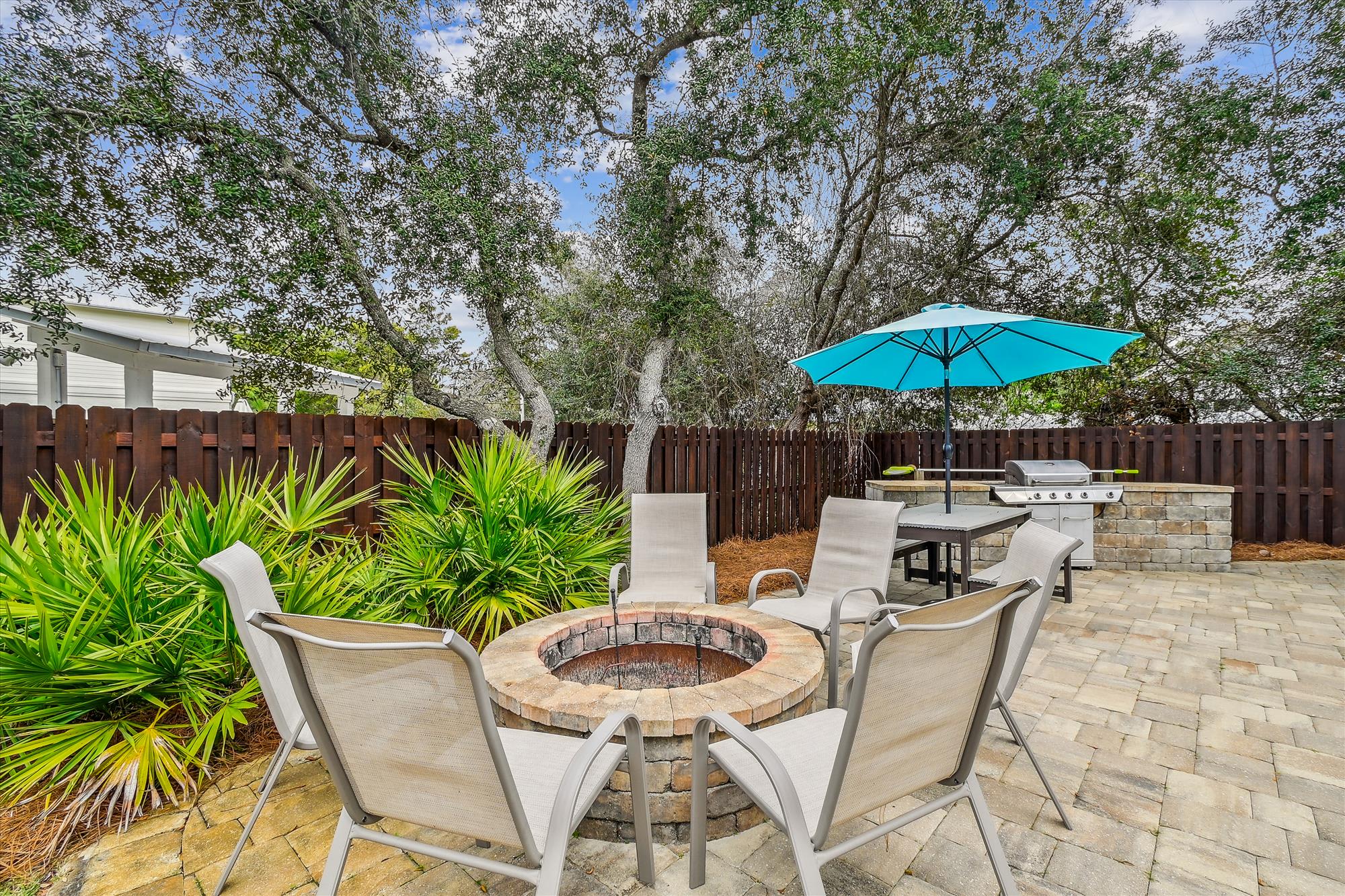 Make S'mores Fireside!