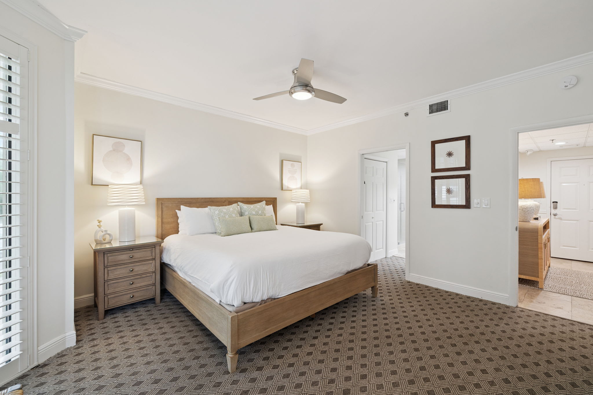 Spacious Primary King Suite