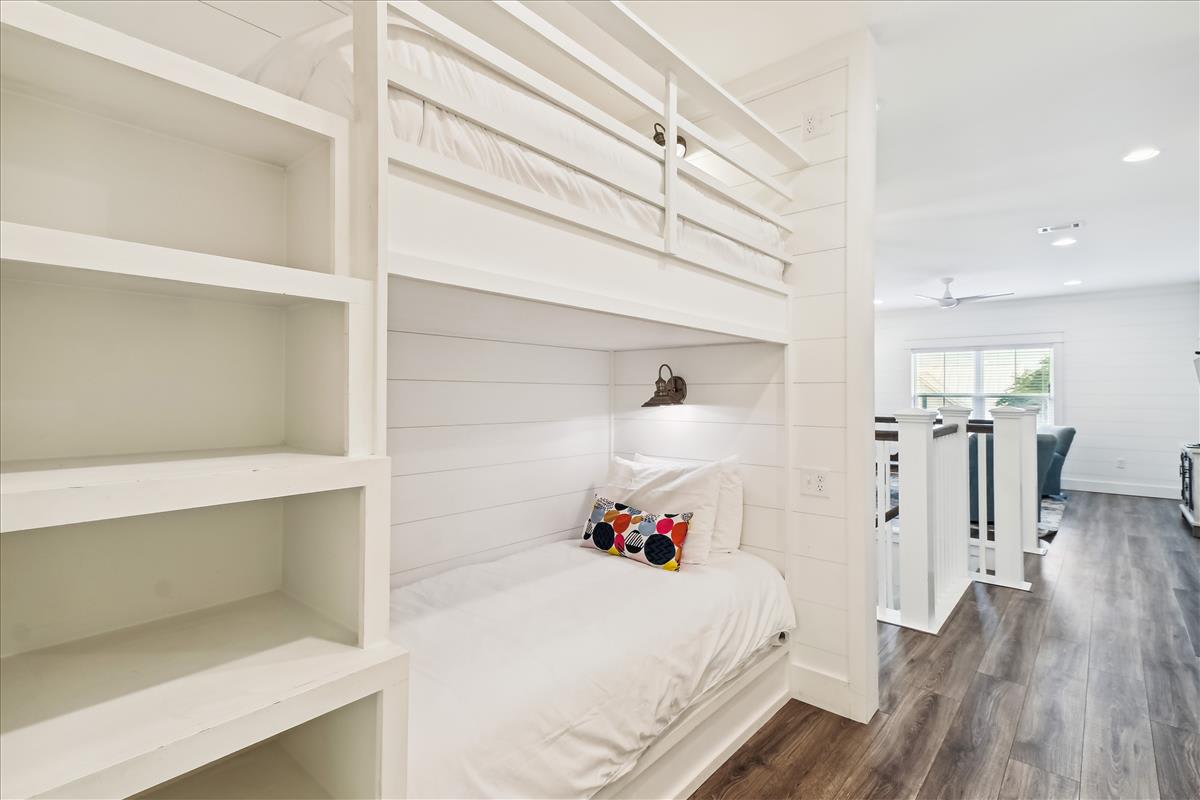 2nd Floor - Bunk Room
