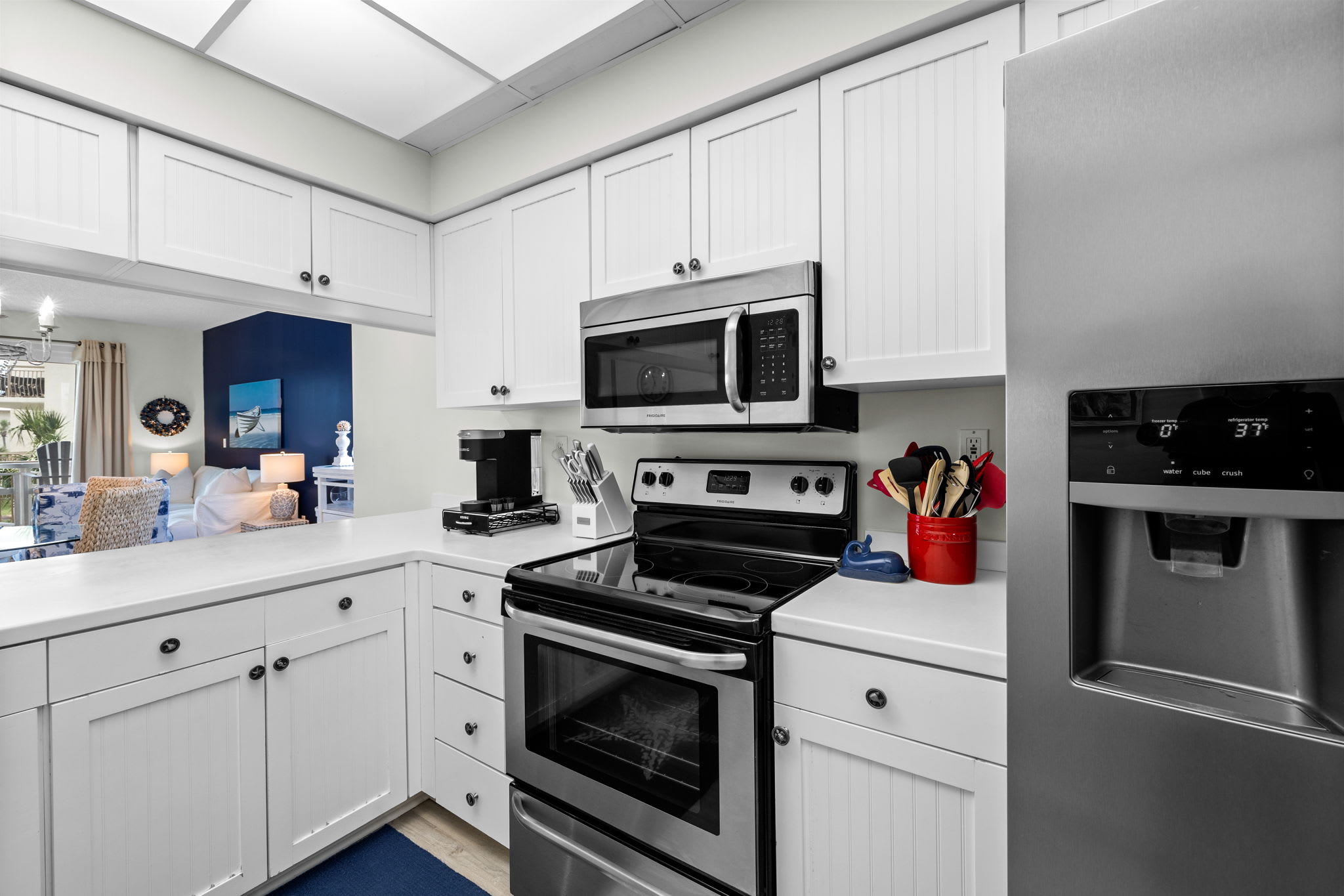 Full Kitchen with Stainless Steel Appliances