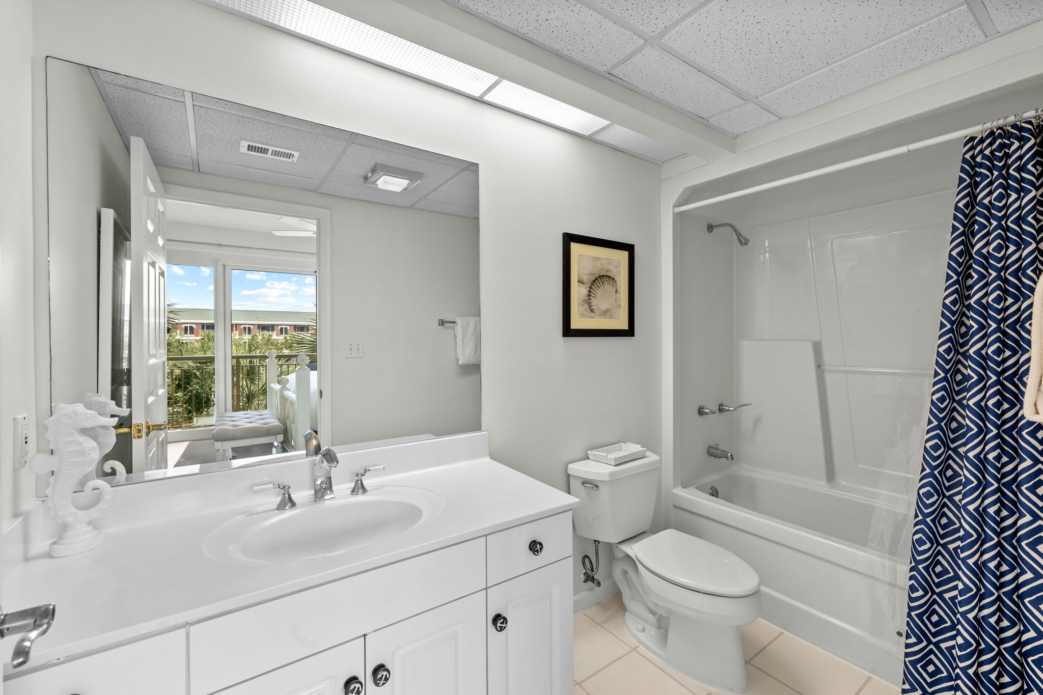 Second Primary En Suite