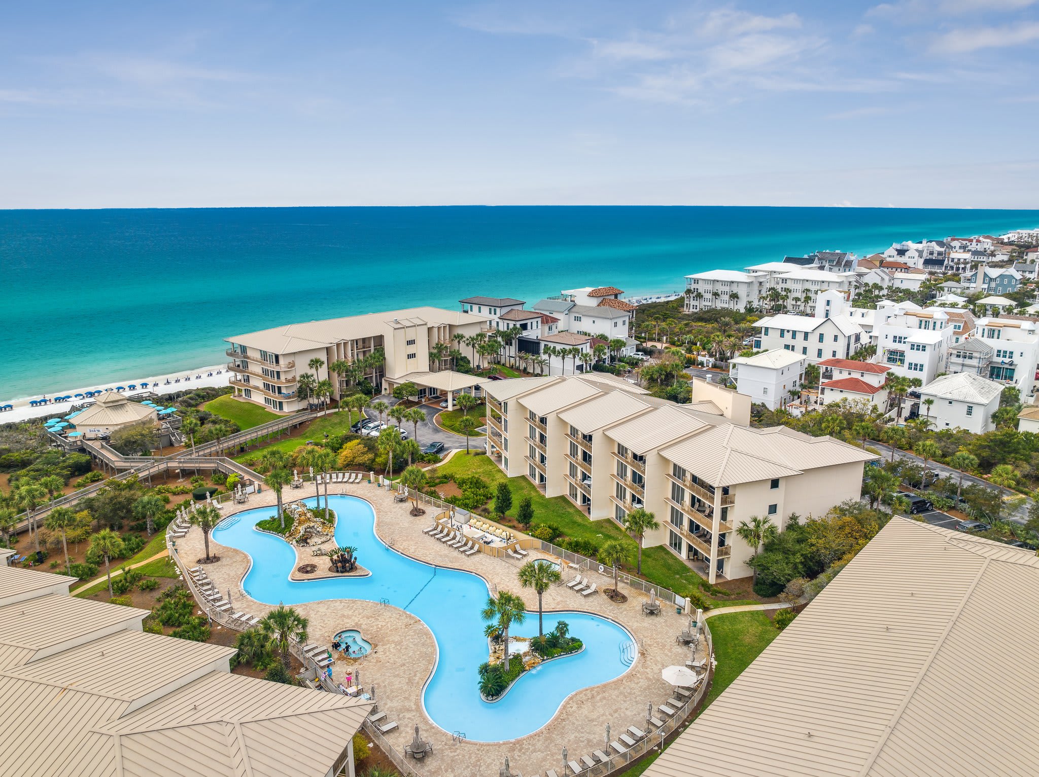 Large Lagoon Community Pool!