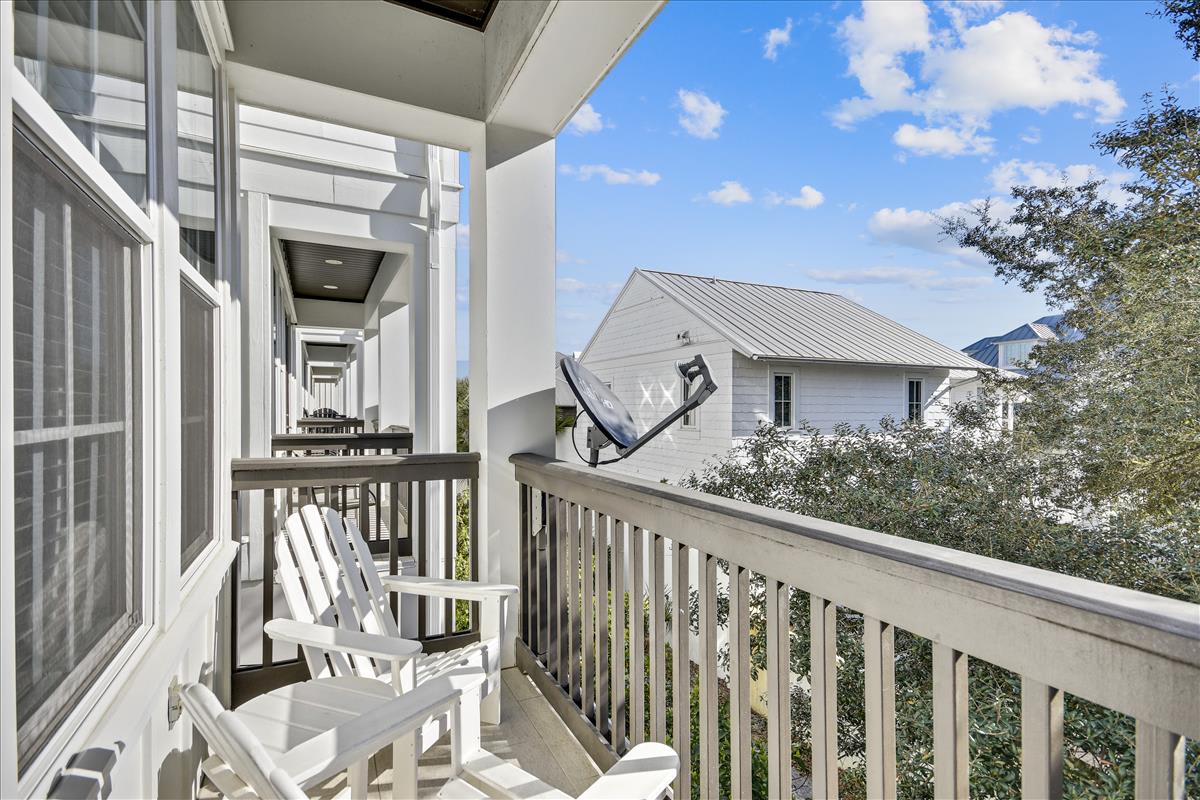 2nd Floor Balcony