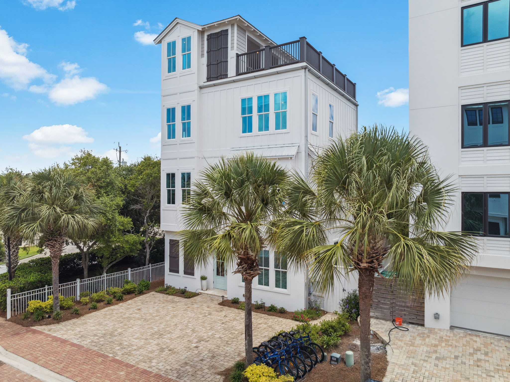 Book Your Next 30A Escape at 'Dune Our Thing' Today!