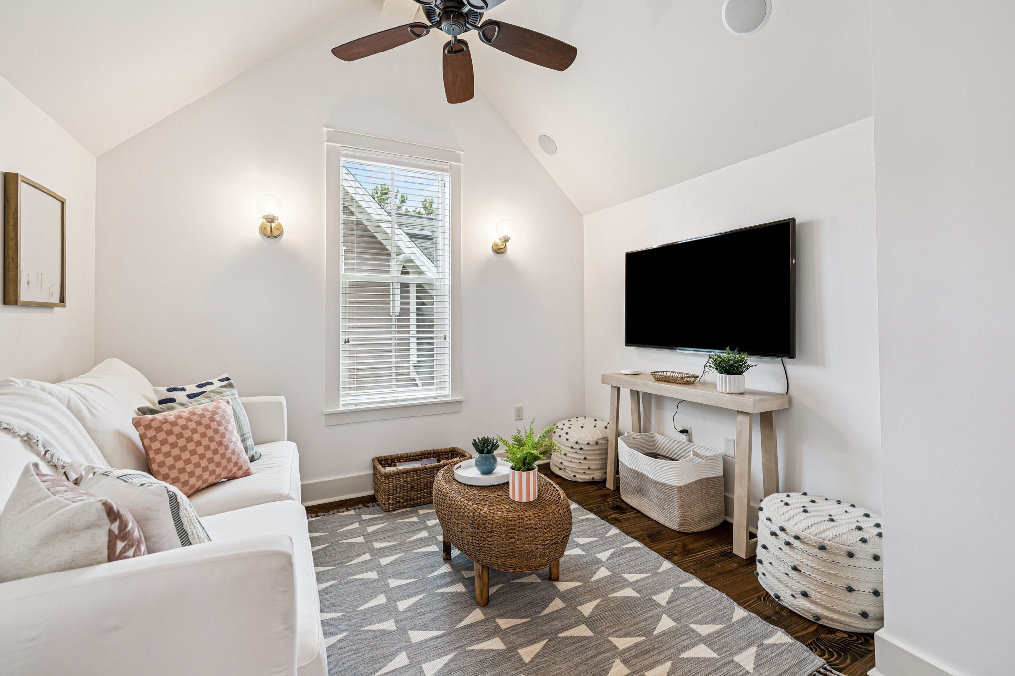 Make Your Way to the 2nd Floor Living Area!