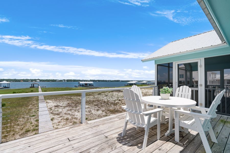 25 TIDE DECK LAGOON WEST SIDE