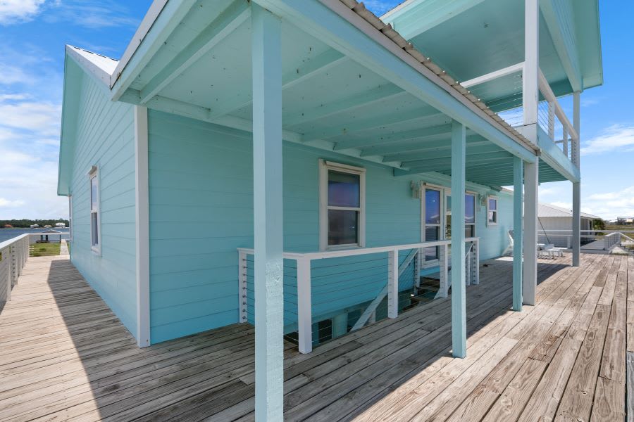 28 TIDE DECK GULF SOUTH SIDE