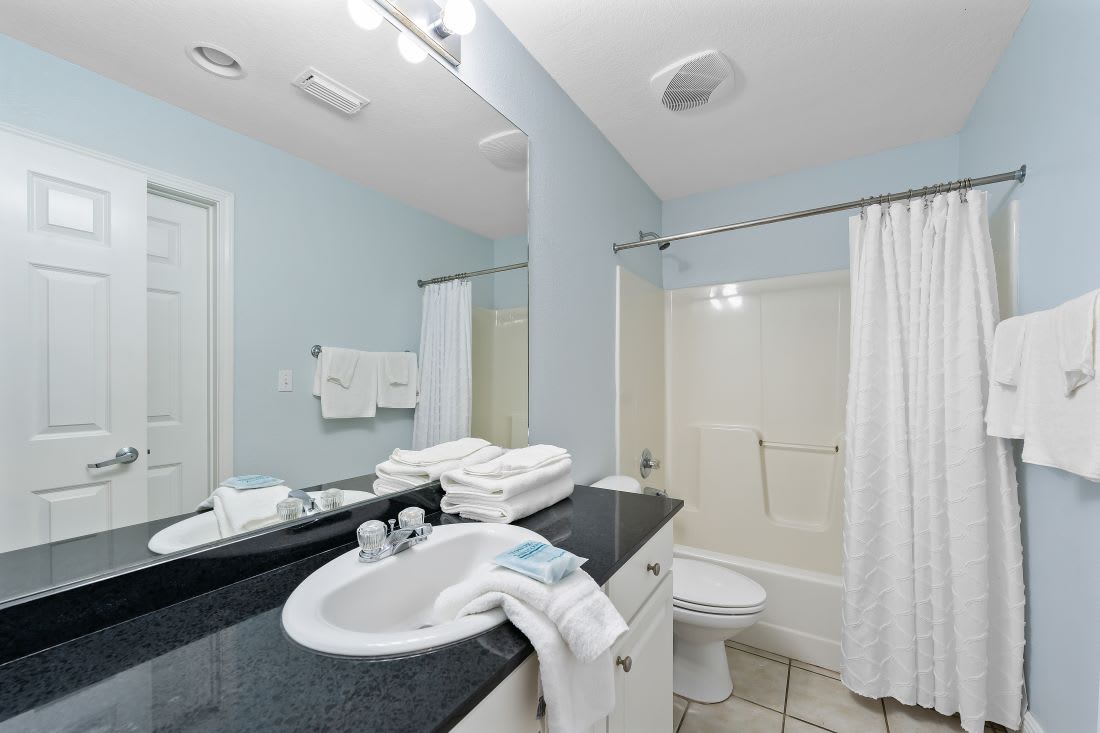 19 San Carlos 409 Bathroom 2