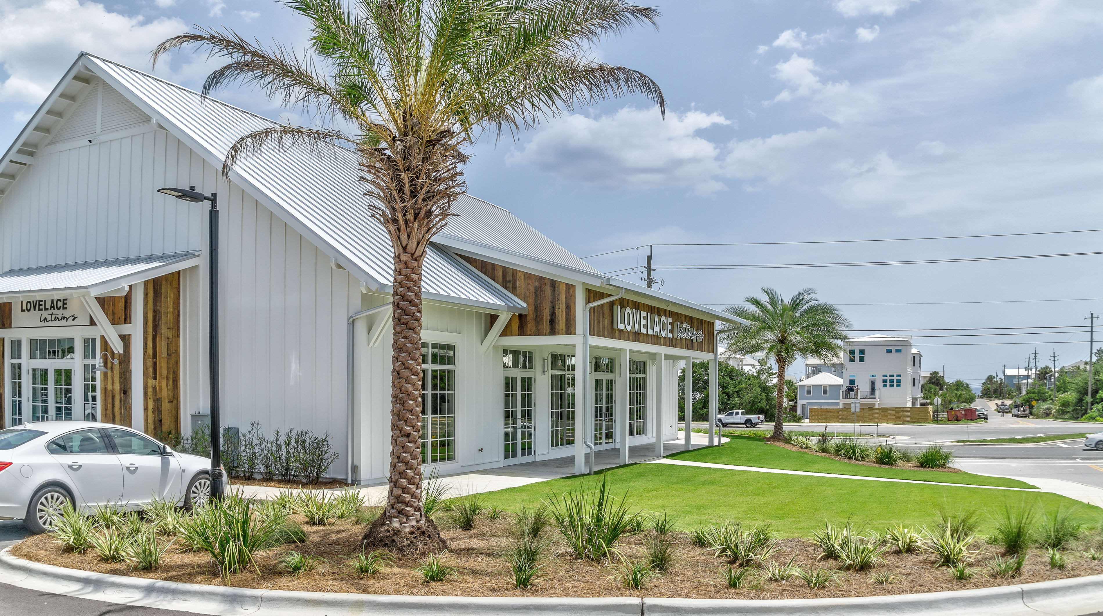 Grab a Quick Bite Before Hitting the Beach at The Shoppes at Inlet