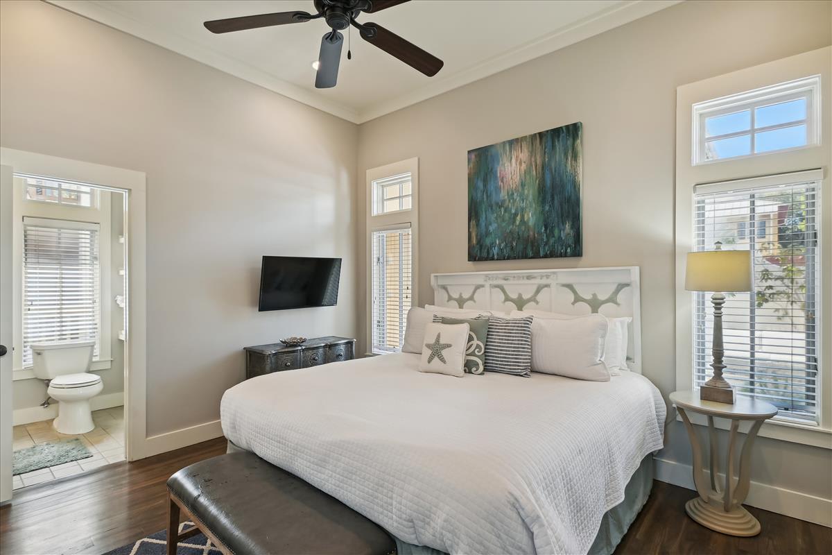 Primary King Suite - Equipped with a Flat-Screen TV