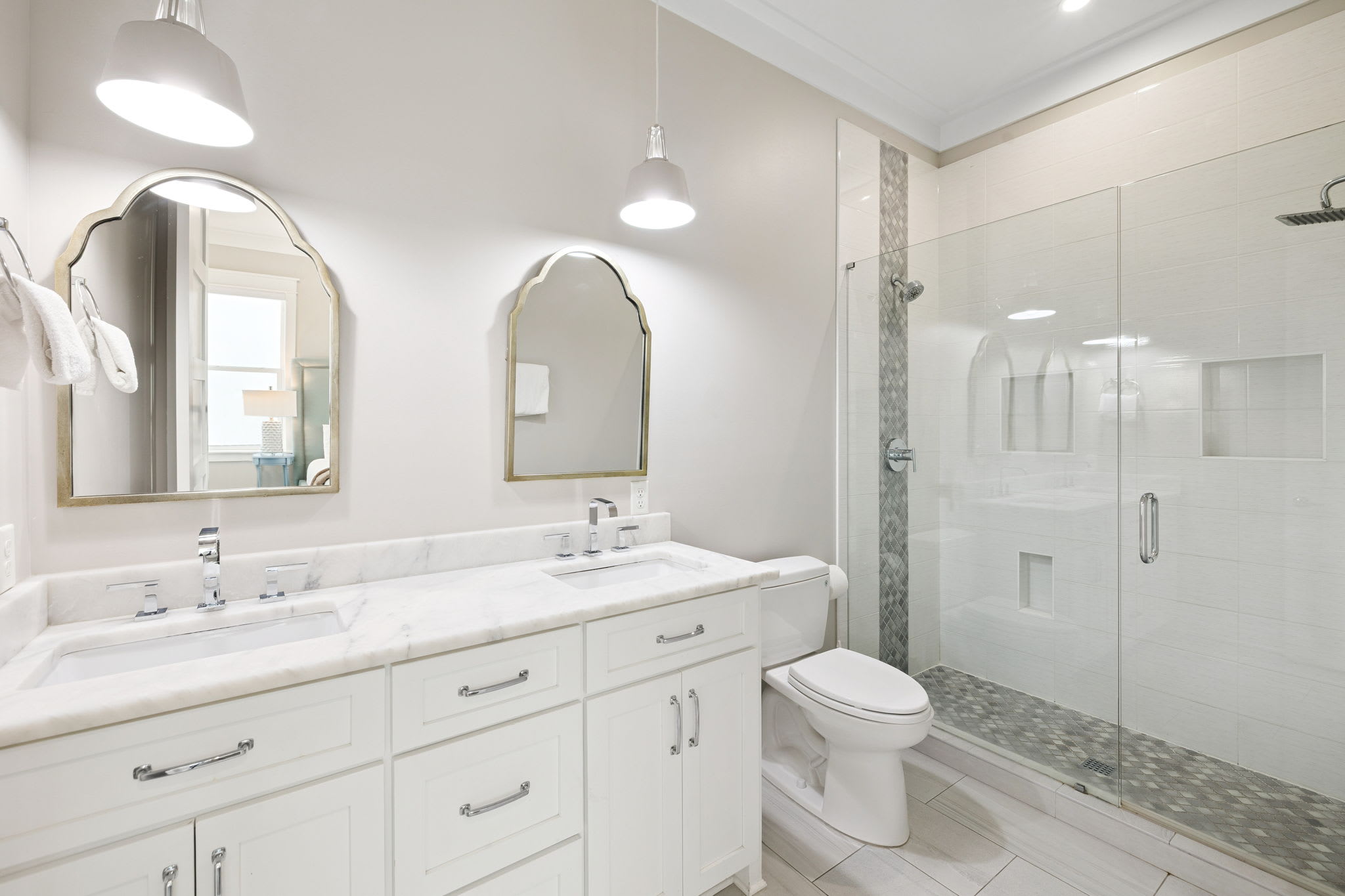 King Guest En-Suite - Dual Vanities + Walk-In Shower