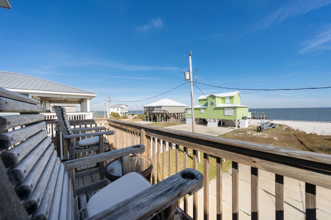 14 La Casita Azul Deck + View