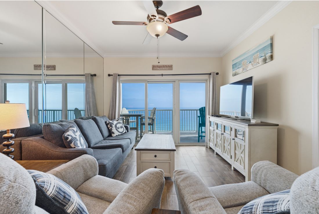 Crystal Tower 1604 Living Room