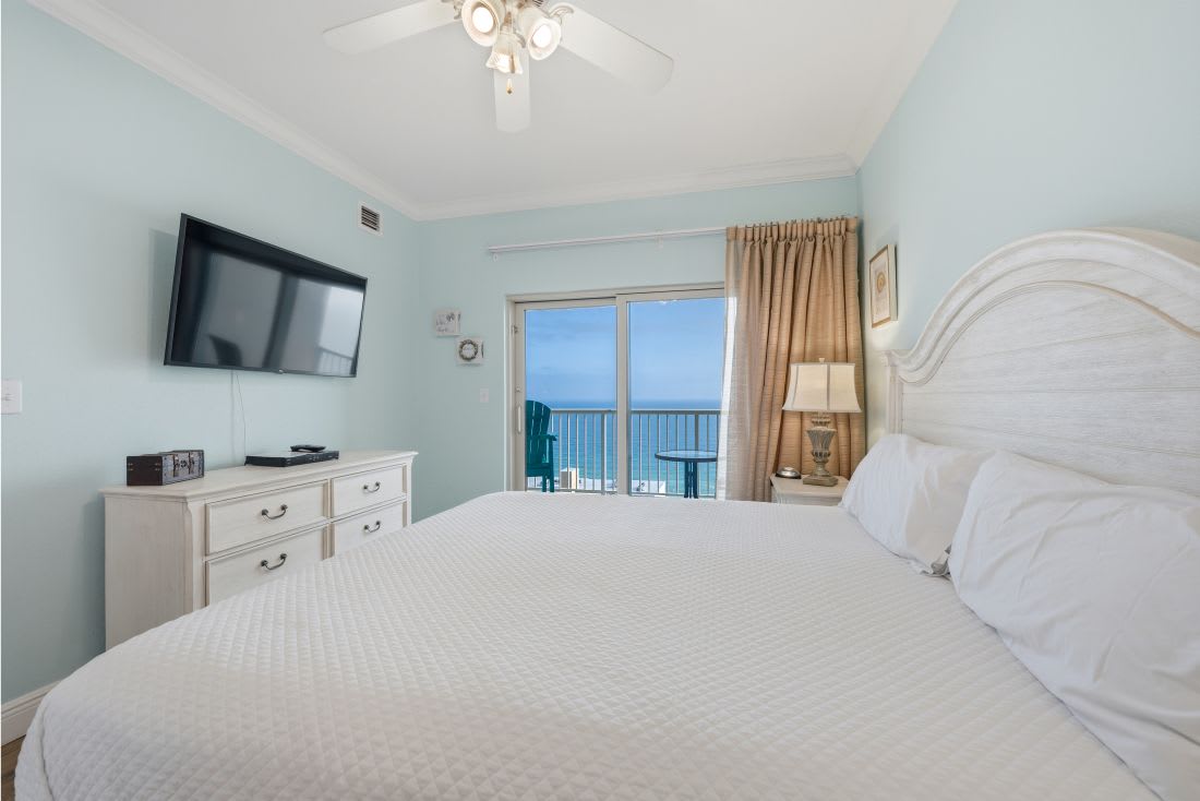 Crystal Tower 1604 Primary Bedroom