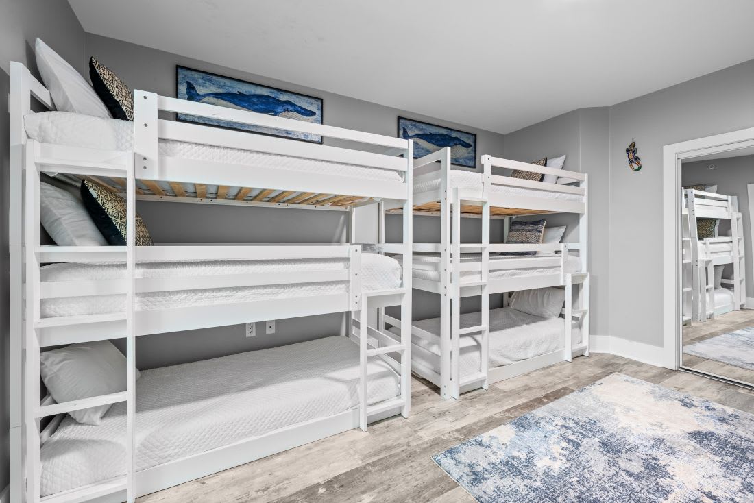 28 Caribe 305C Bedroom 3 Bunk Room