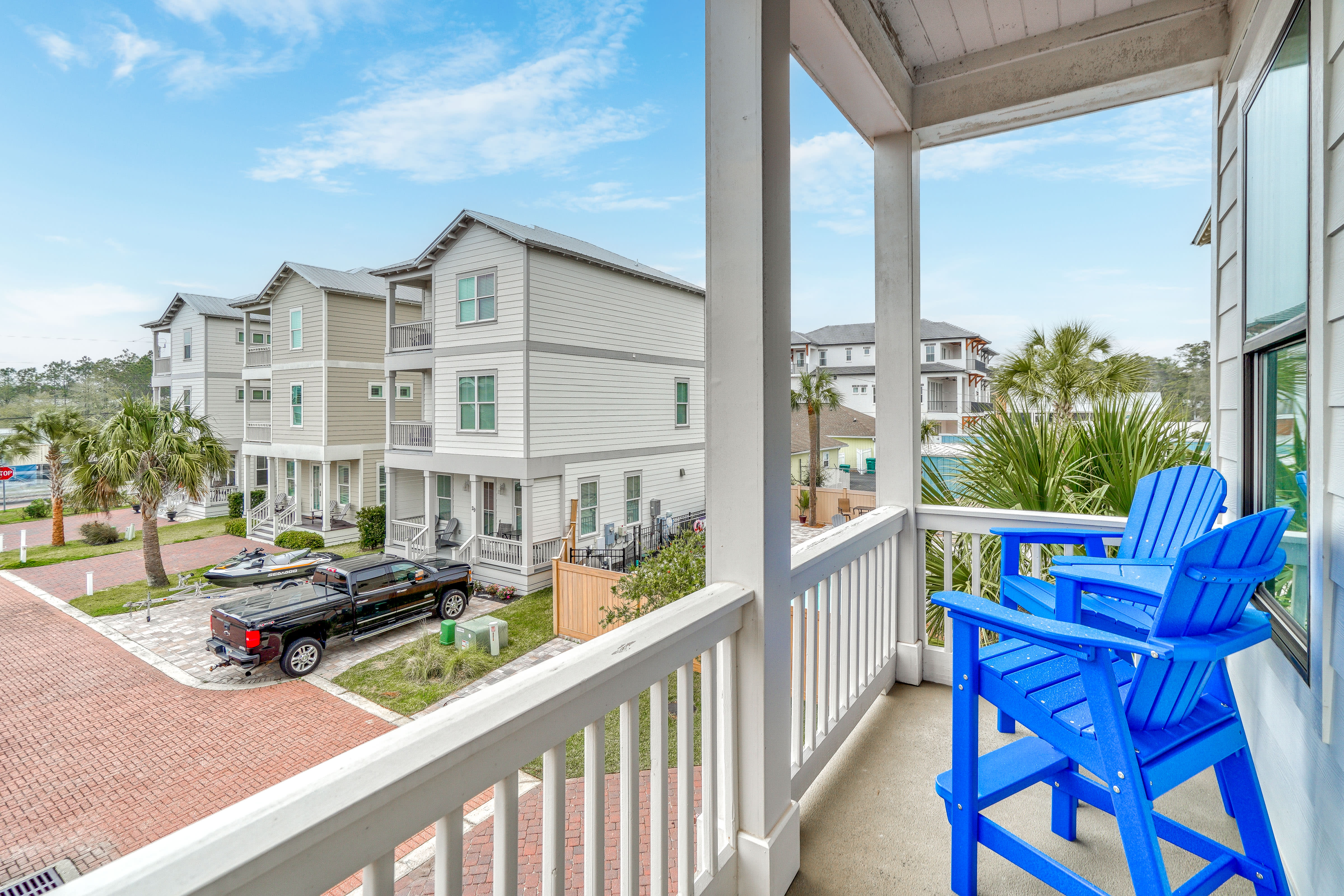 2nd Floor - Guest Room - Balcony Access