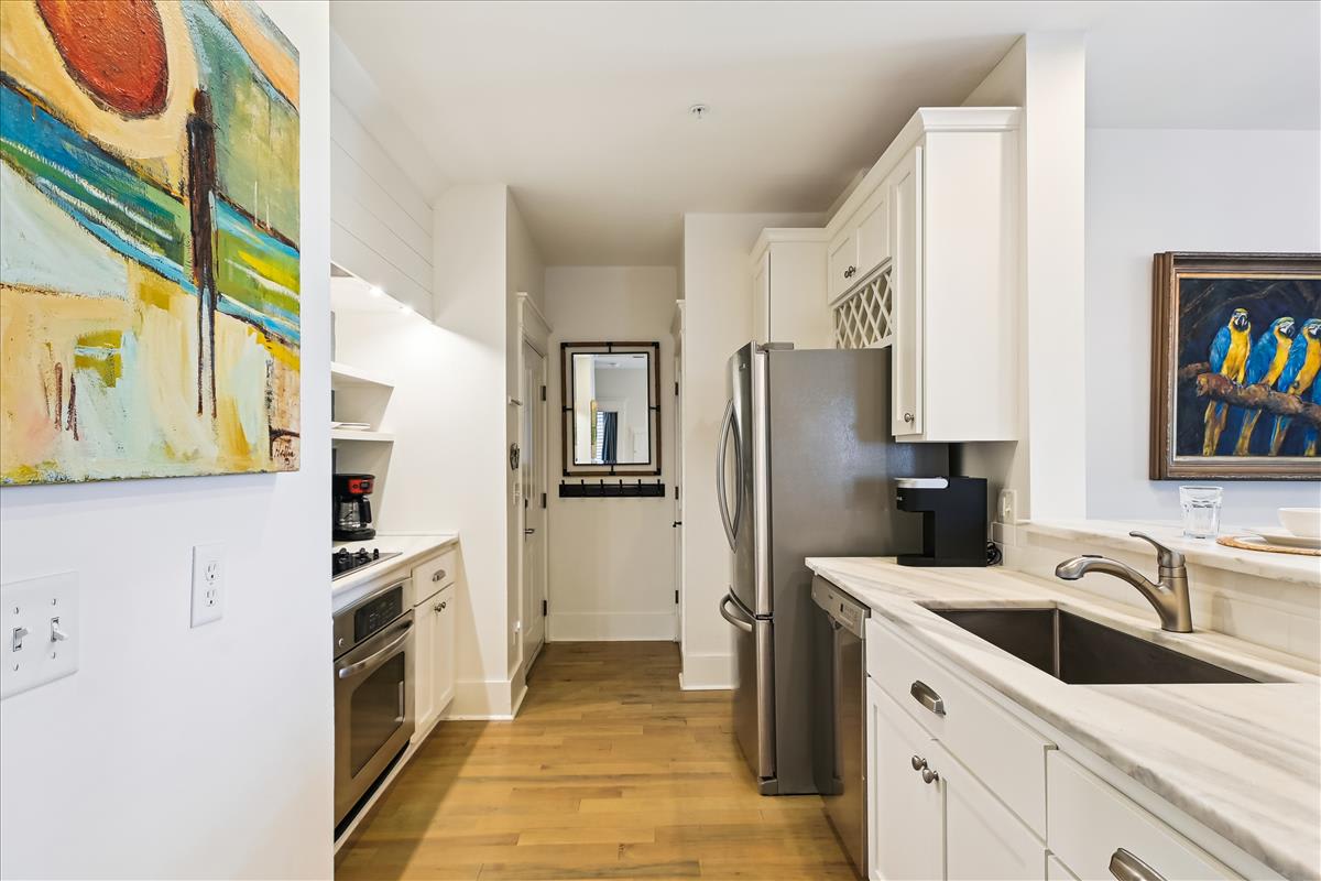 Fully Equipped Chef's Kitchen