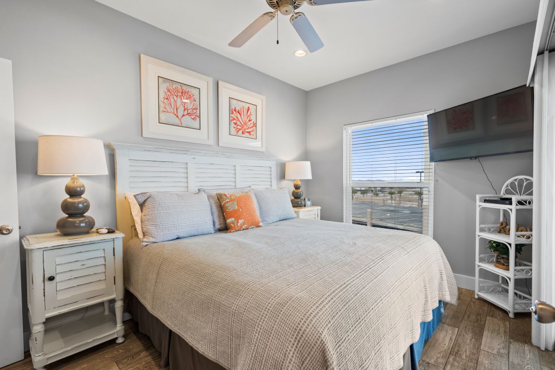 14 Two Little Lambs Primary Bedroom