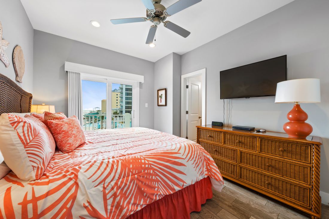 19 Two Little Lambs Bedroom 2