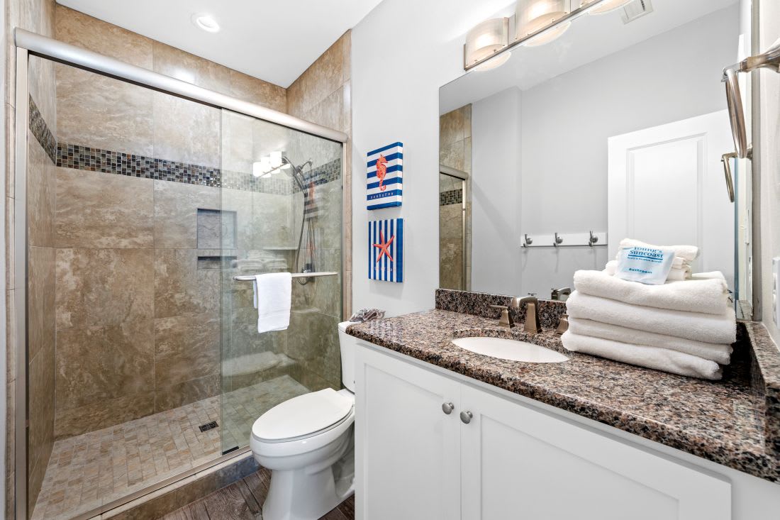 26 Two Little Lambs Bathroom 3