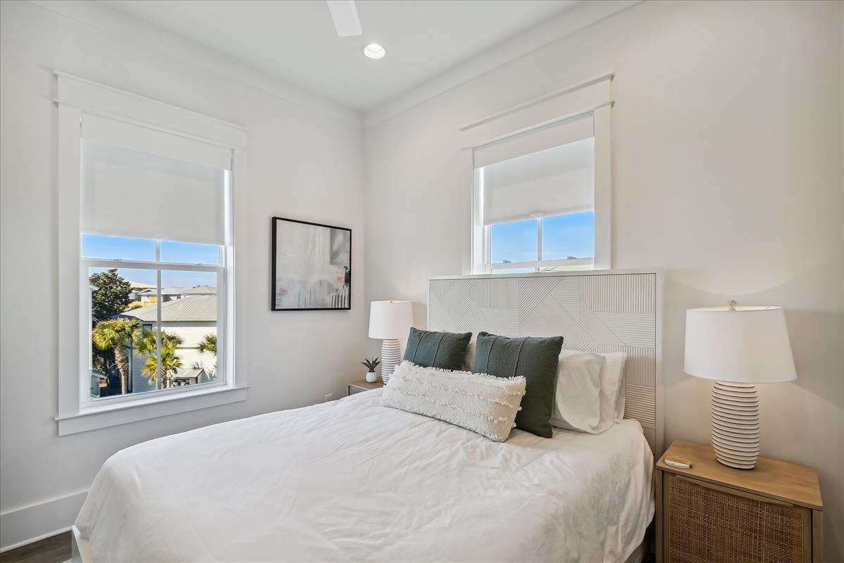 3rd Floor - Queen Guest Suite