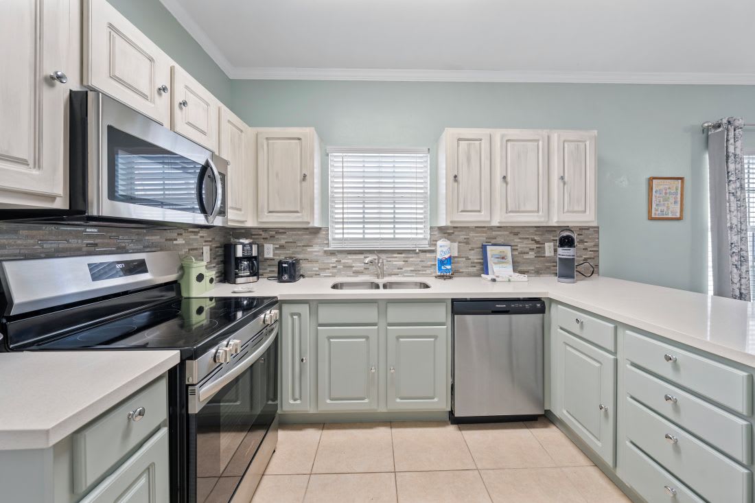 9 OB Villas Dockside Kitchen