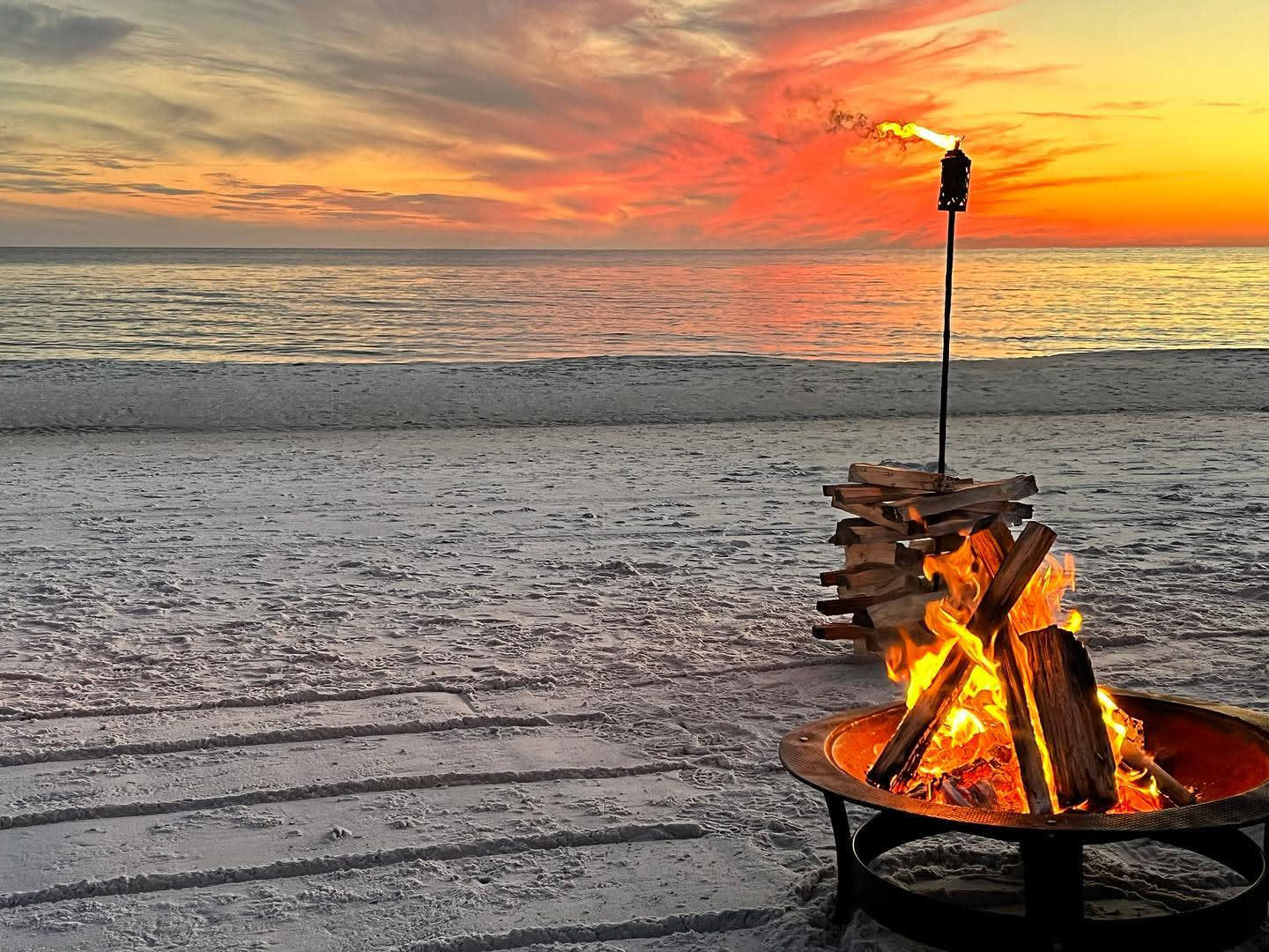 Book a 30A Beach Bonfire!
