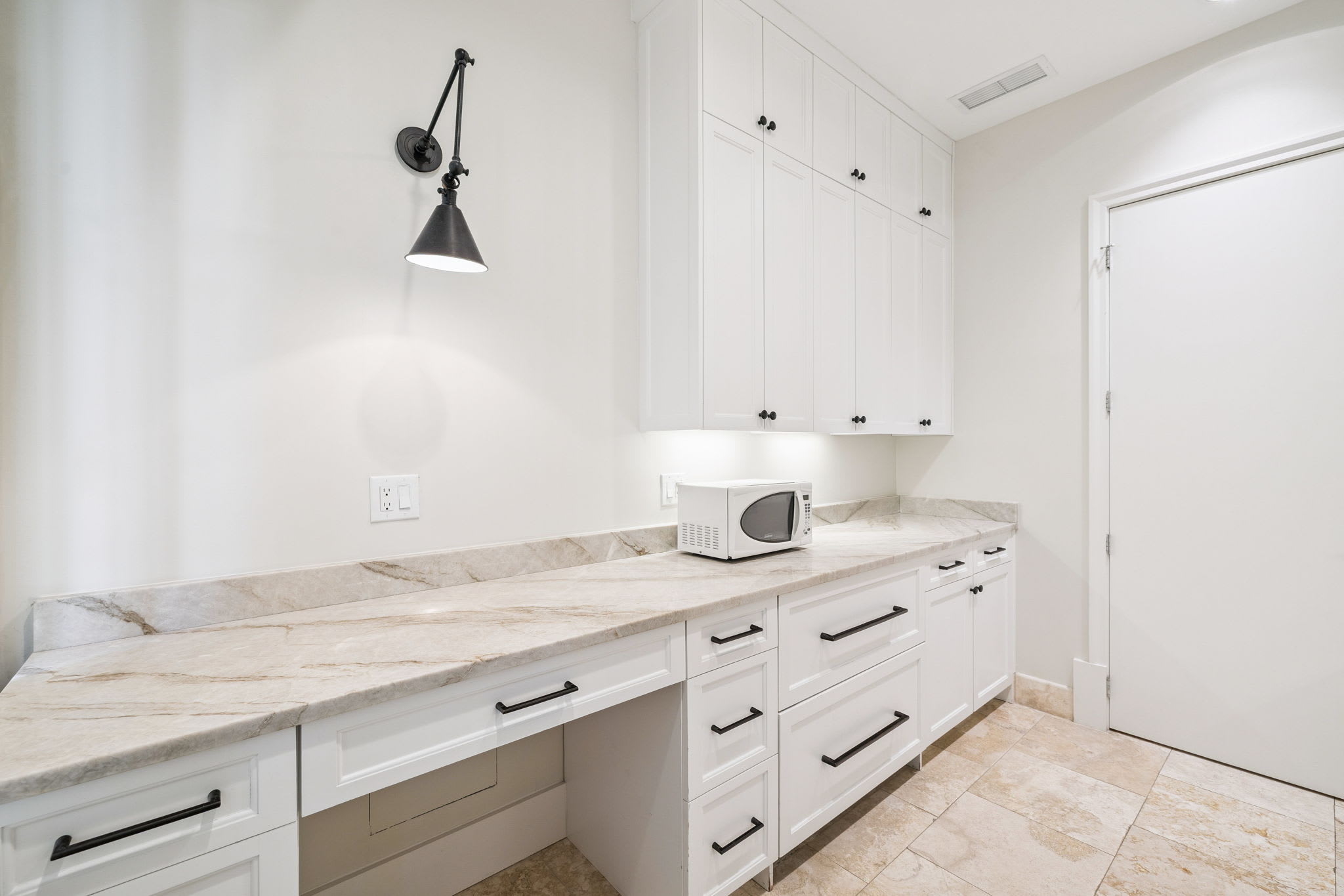 Dedicated Work Space & Ample Storage