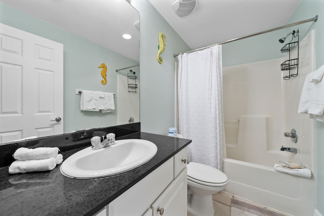 26 San Carlos Penthouse 5 Bathroom 3