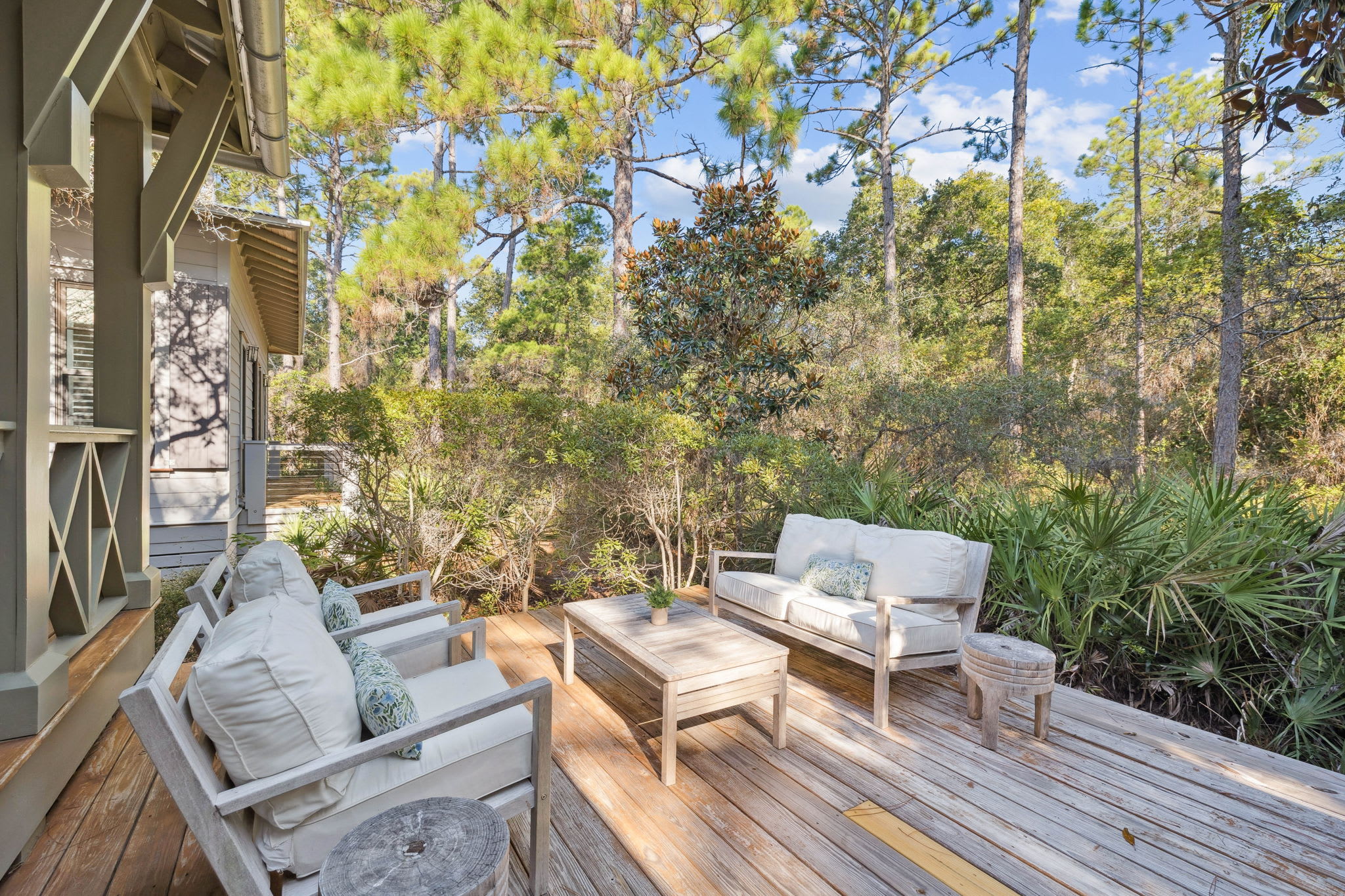 Take Advantage of the Outdoor Oasis!