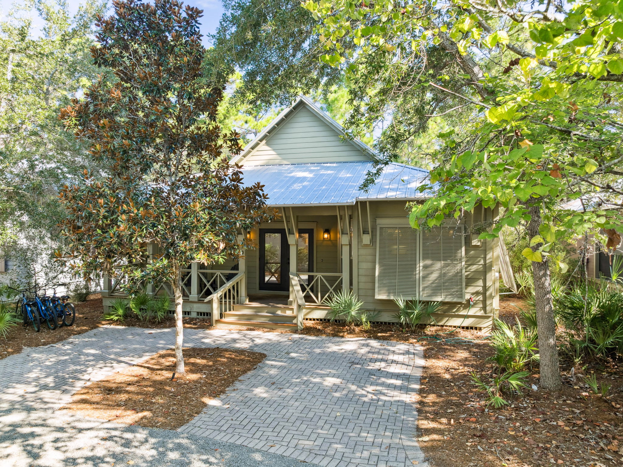 Book Your Next 30A Escape at 'Hammock Hideaway' Today!