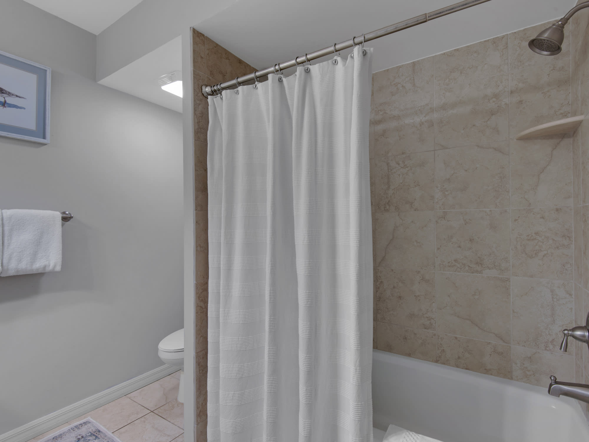 Shower Tub Combo in Bathroom 2