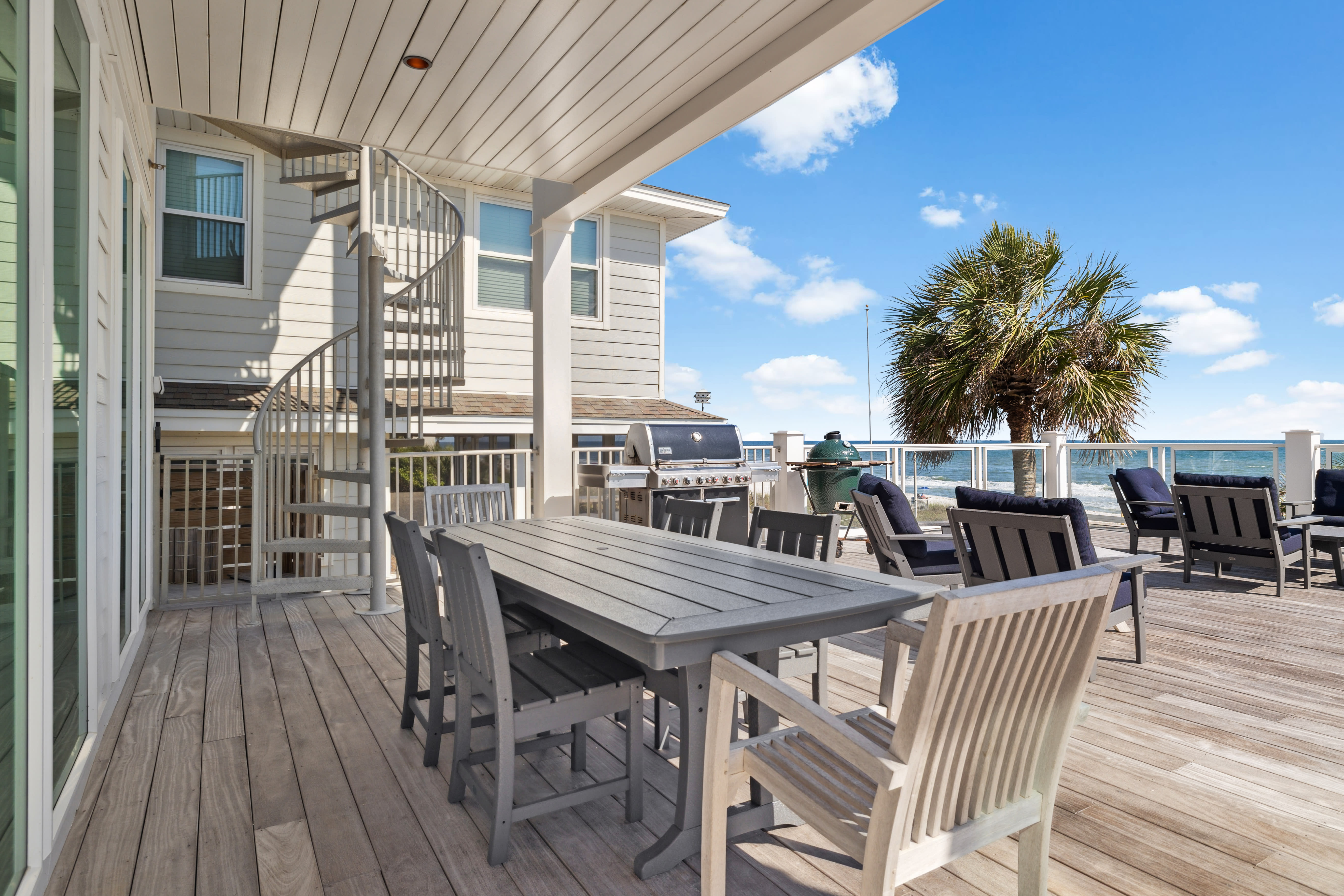 Grill Up Dinner & Enjoy Al Fresco Dining!