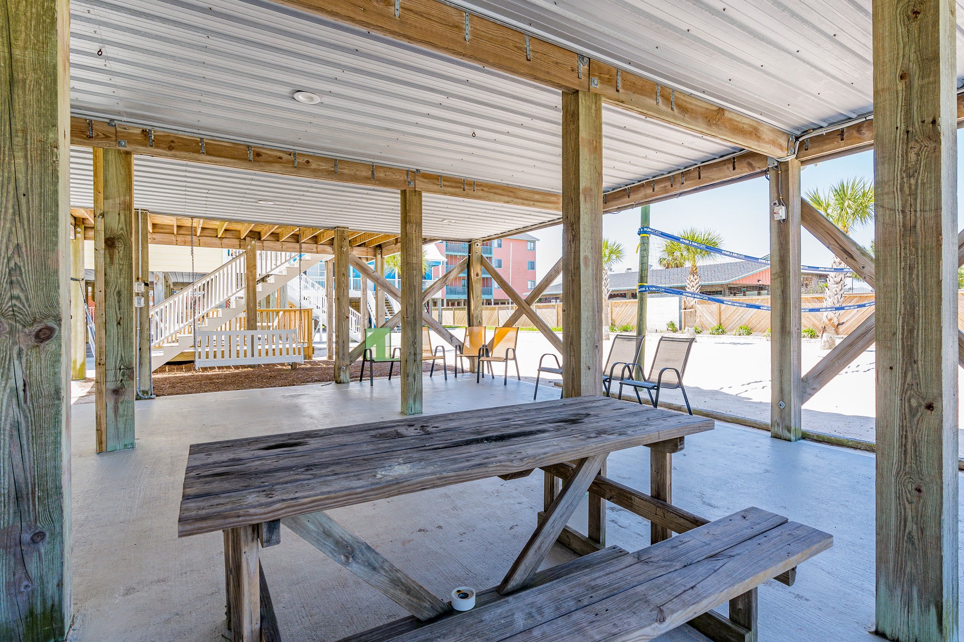Wanderlust Covered Picnic Table + Swing