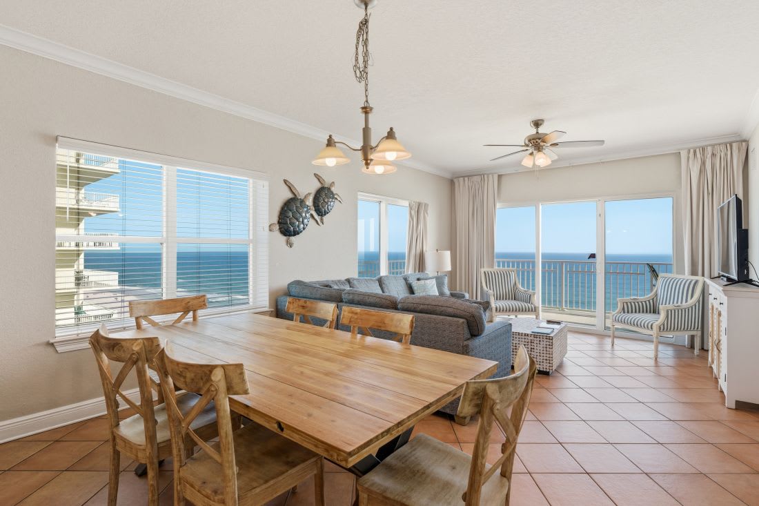 Crystal Shores West 601 Dining