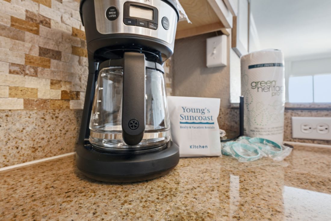 Crystal Shores West 601 Drip Coffee Maker