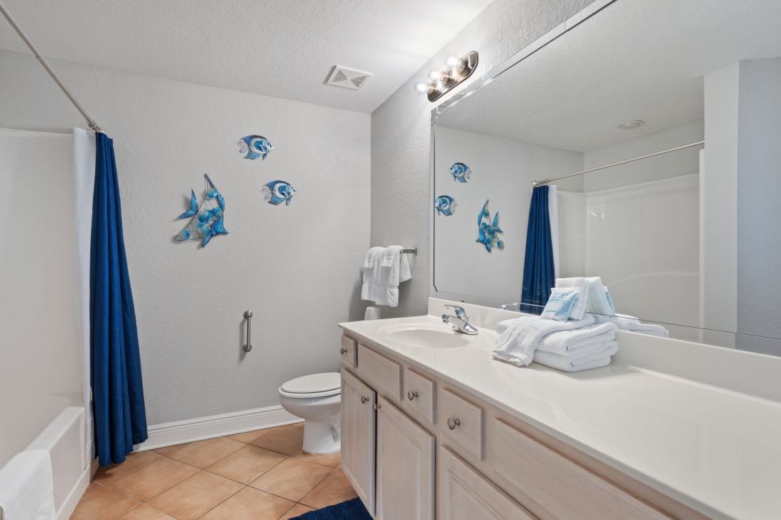 Crystal Shores West 601 Bathroom 2