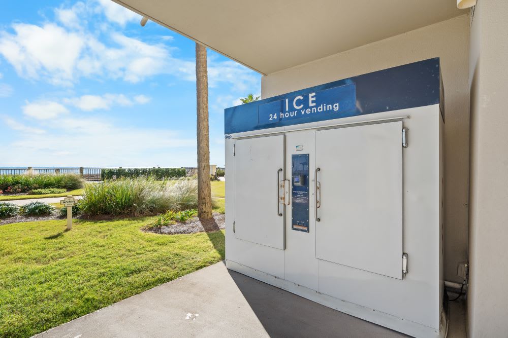 A42 BC CATALINA ICE MACHINE