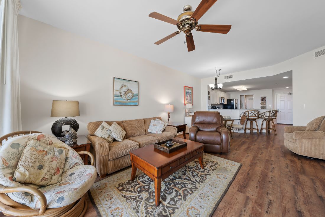 3 Beach Club 208C Living Room
