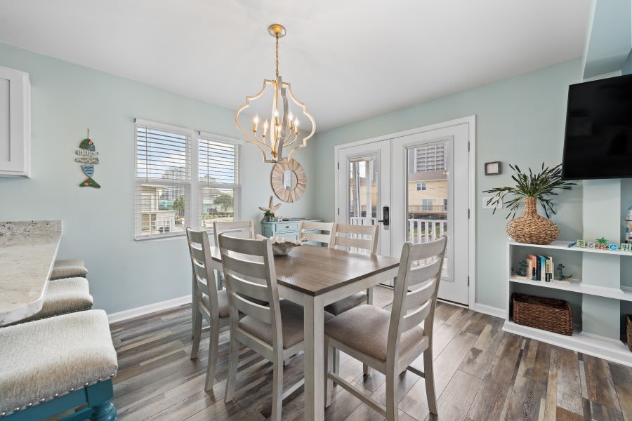 Take It EZ Dining Table Seats 6