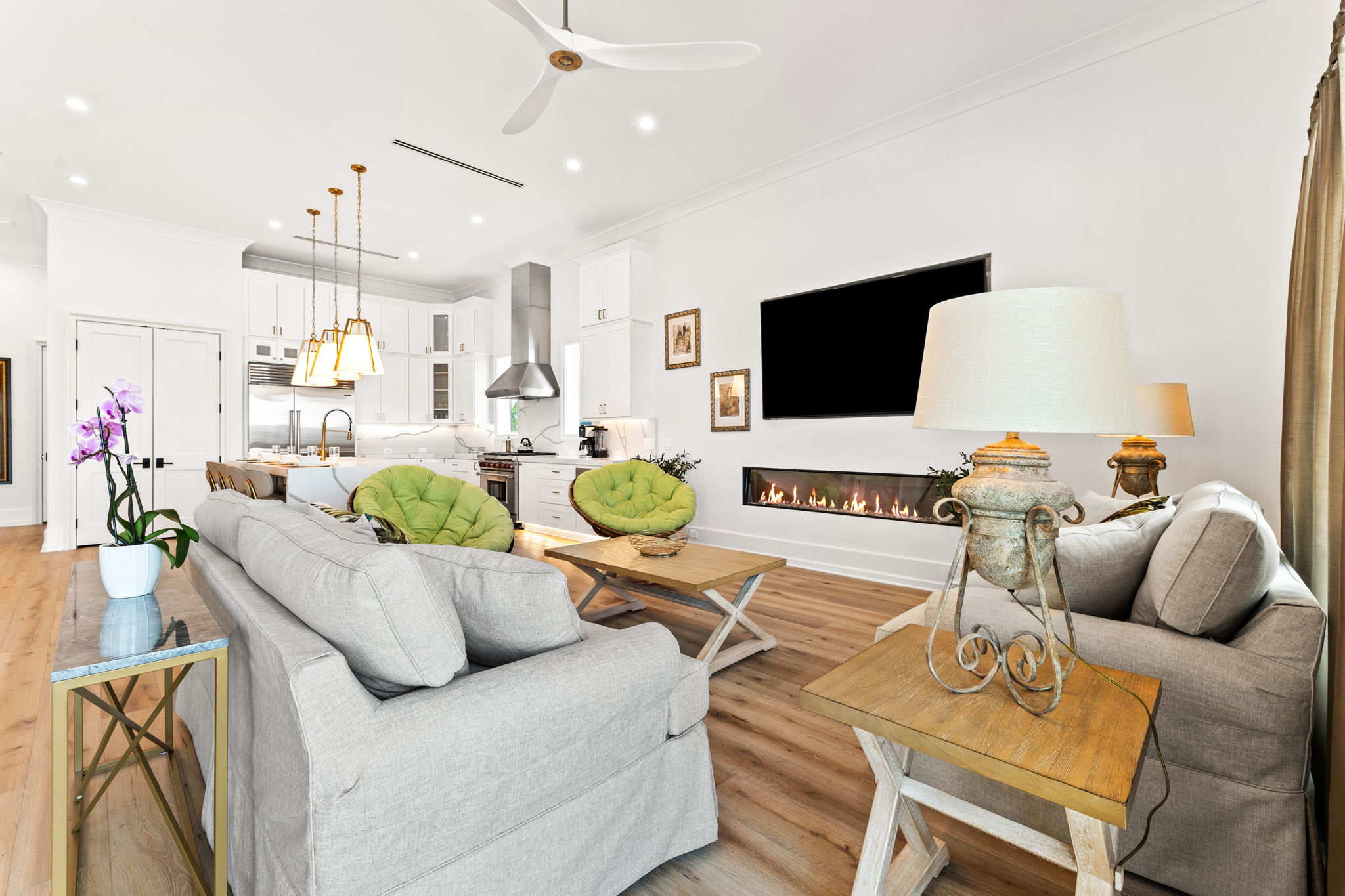 2nd Floor Living Spaces!