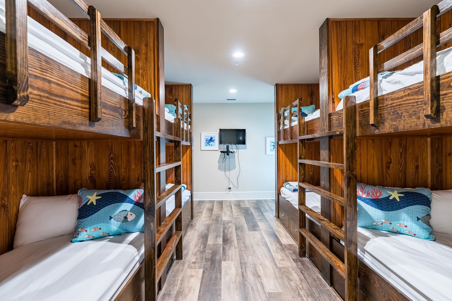 Summer Salt West Bedroom 5 Bunkroom