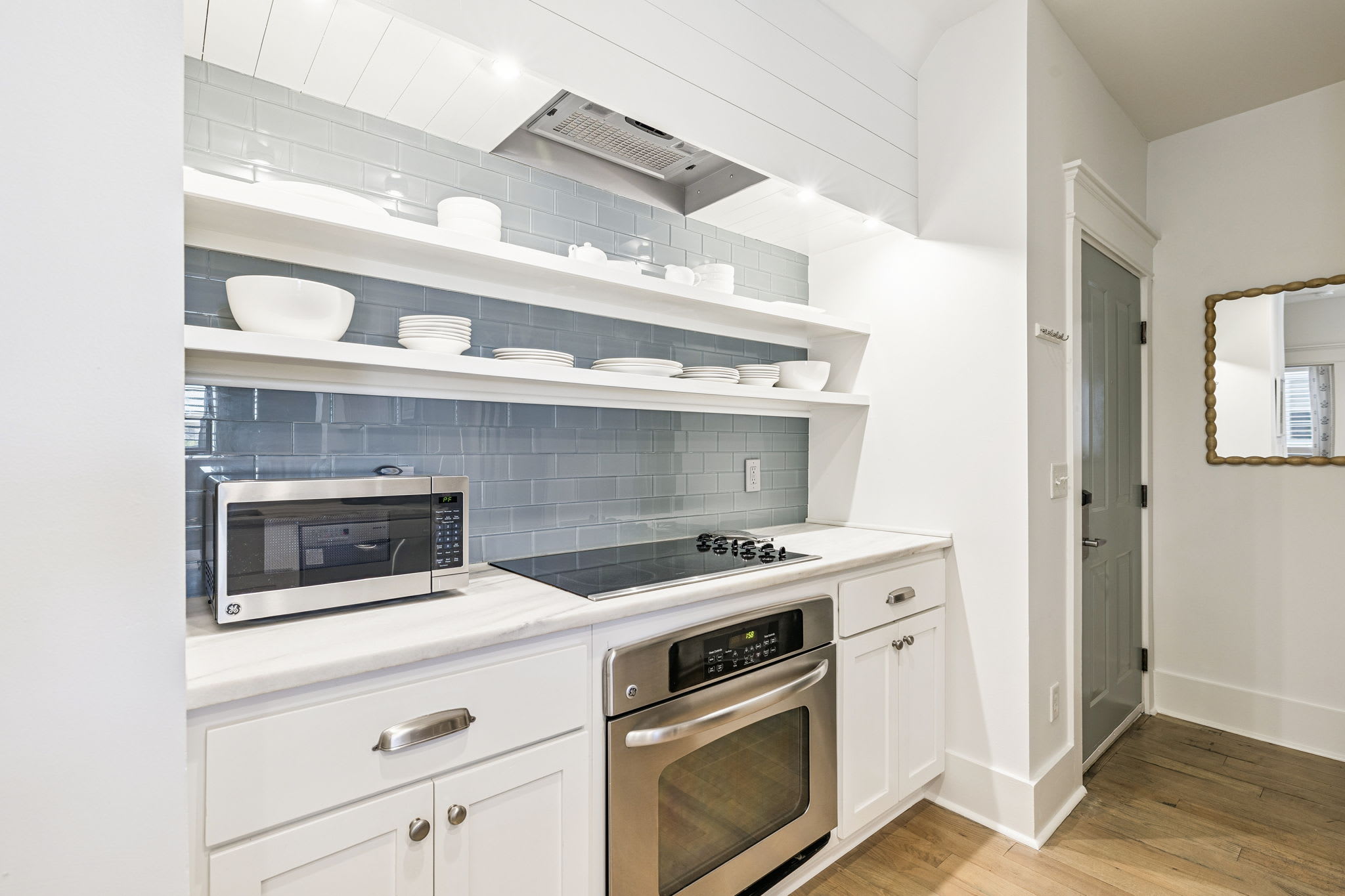 Fully Equipped Chef's Kitchen