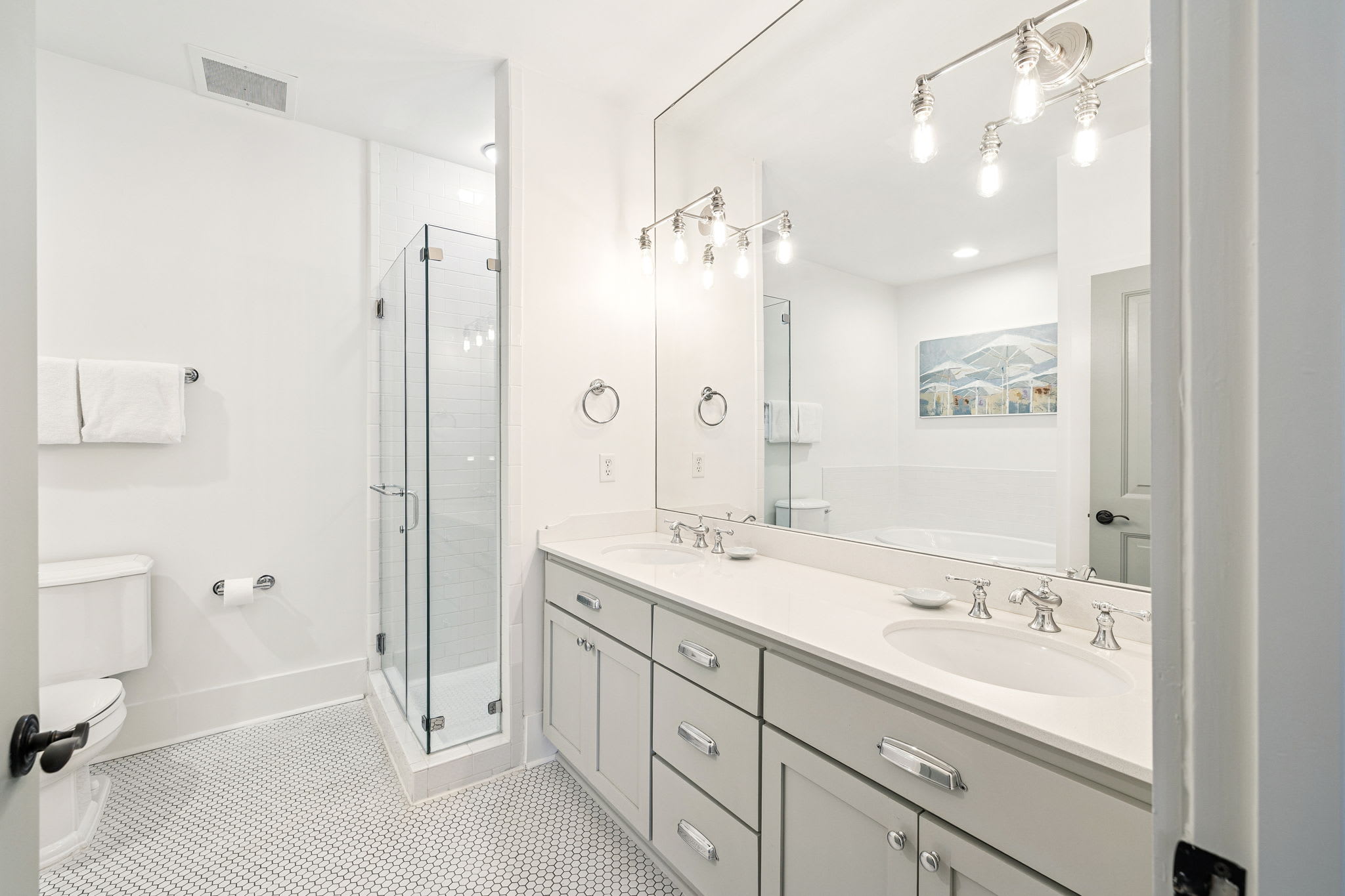 Primary King En-Suite - Dual Vanities + Walk-In Shower