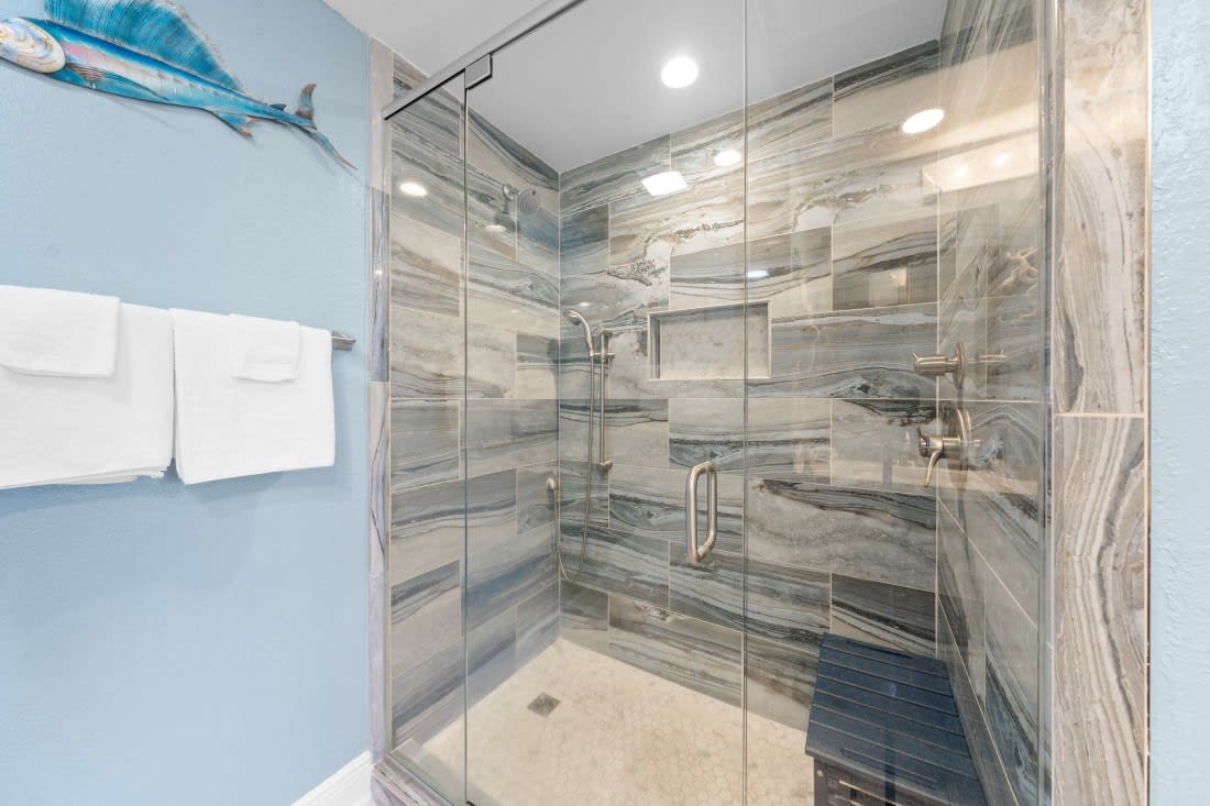 16 Crystal Tower 601 Primary Bathroom