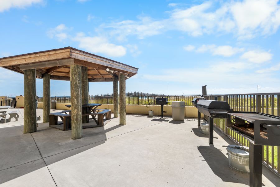 14 PHIII BBQ-PICNIC AREA