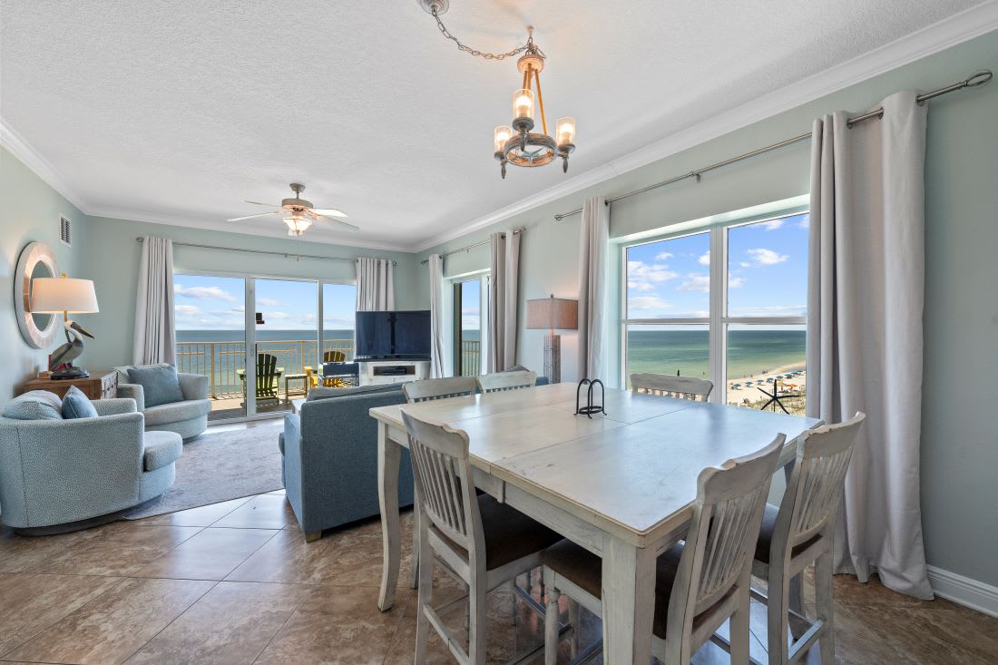 8 Crystal Shores West 108 Dining Area